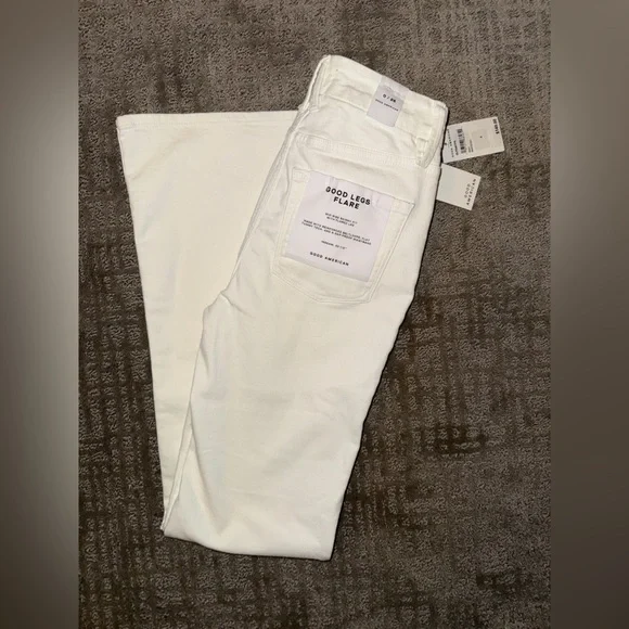 NWT Good American White Good Legs Flare Jeans - Picture 4 of 12